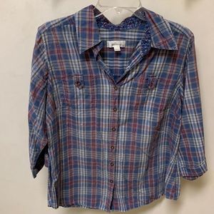 New Women’s Size 14/16 Plaid Summer Shirt